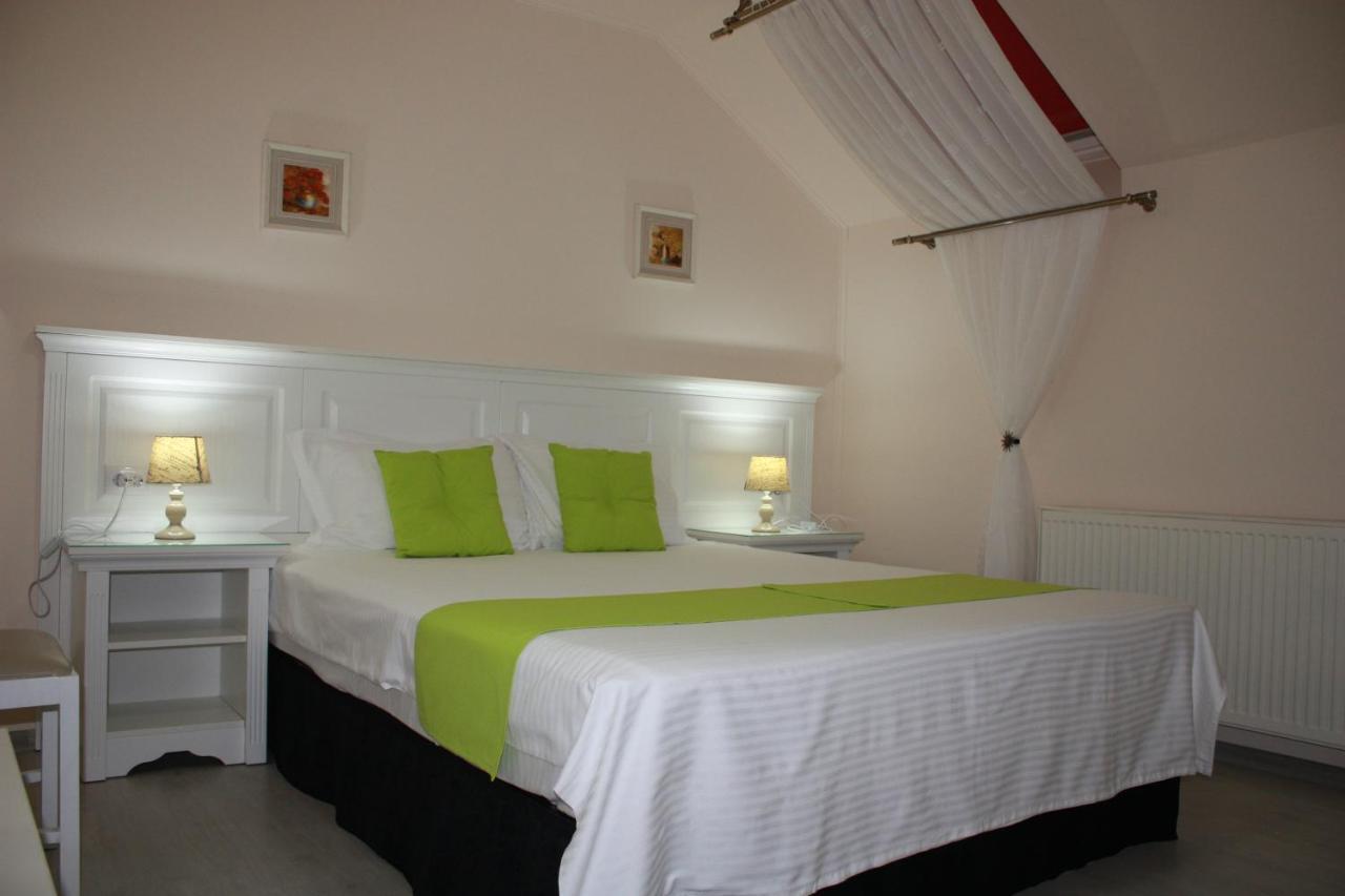 Silva House Hotel Deva Exterior foto