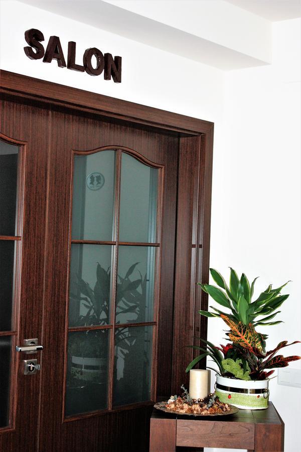 Silva House Hotel Deva Exterior foto